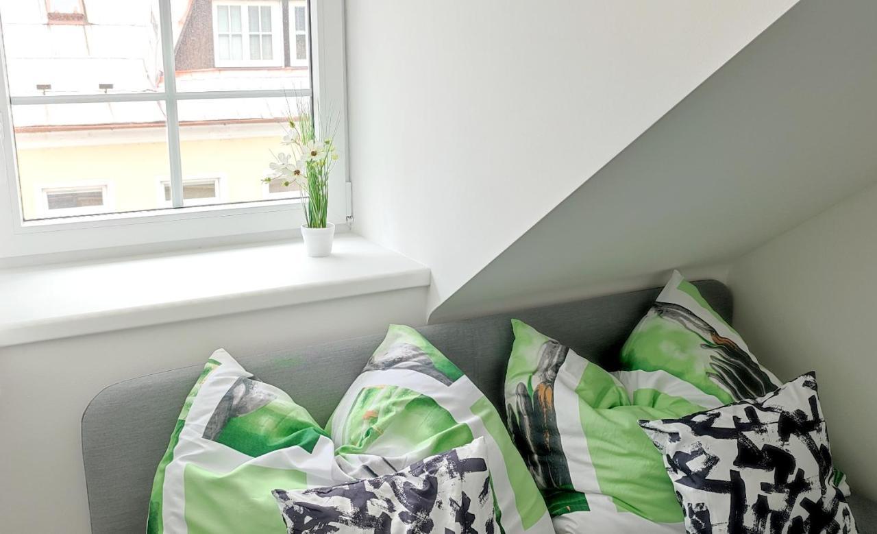 Apartman - Cafe Princ Pod Hradem Wifi, Klima Šternberk Exteriör bild