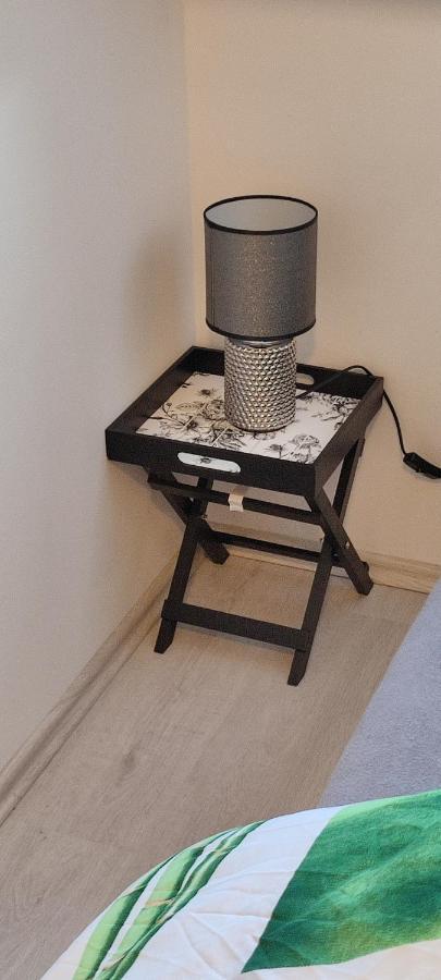Apartman - Cafe Princ Pod Hradem Wifi, Klima Šternberk Exteriör bild